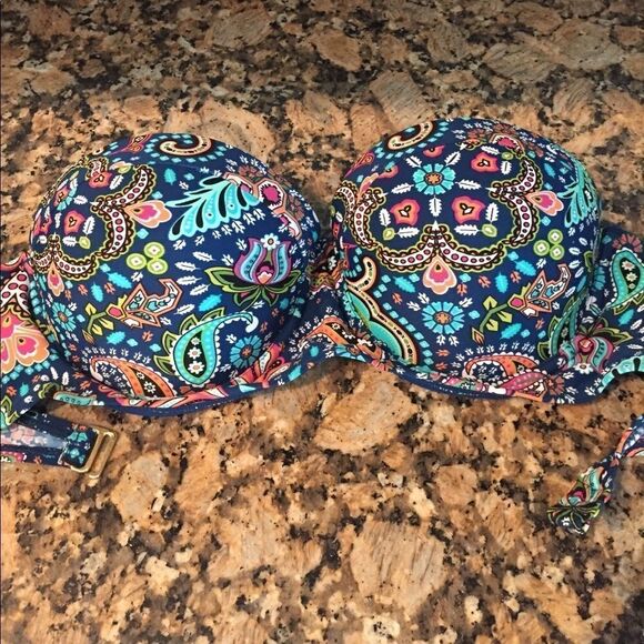 Bp swimsuit top (D9) - Picture 1 of 3